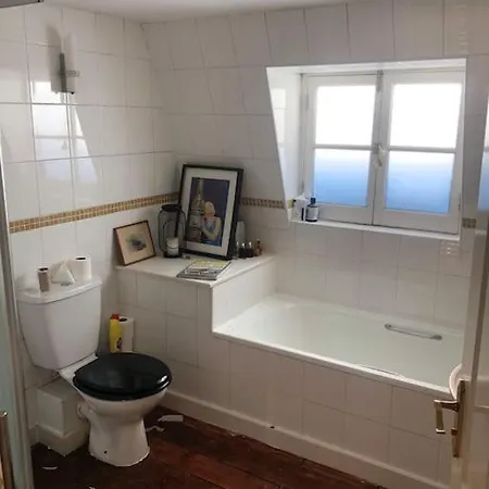 Appartement Gradeii Listed Penthouse With Sea View à Hove Extérieur photo